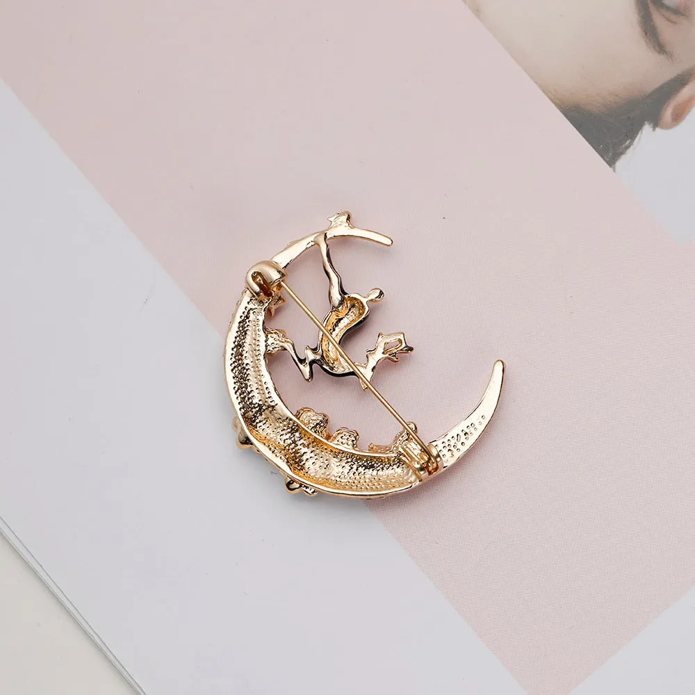 Enamel Moon And Deer Brooch Elegant Fashion Animal Design Brooch