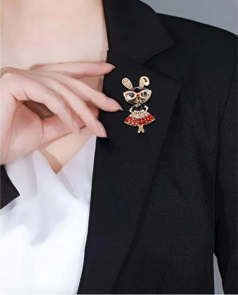 Rhinestone Lady Rabbit Brooch Pin for Women Girls Fashion Gold Plated Crystal Bunny Animal Brooches Lapel Pins Dainty Cute Graduation Honors Easter Jewelry Gift for Daughter Teacher Students