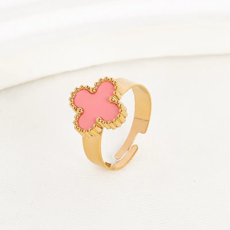 Wholesale Adjustable Size Waterproof and Sweat Resistant Titanium Steel Clover Ring